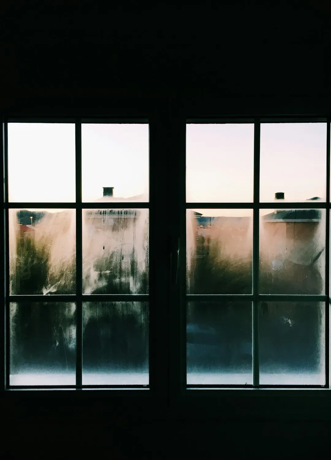 5. Windows and window treatments (Image Credits: Unsplash)