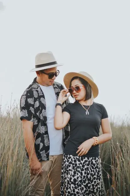 He Finds Excuses to Be Physically Close (Image Credits: Pexels)