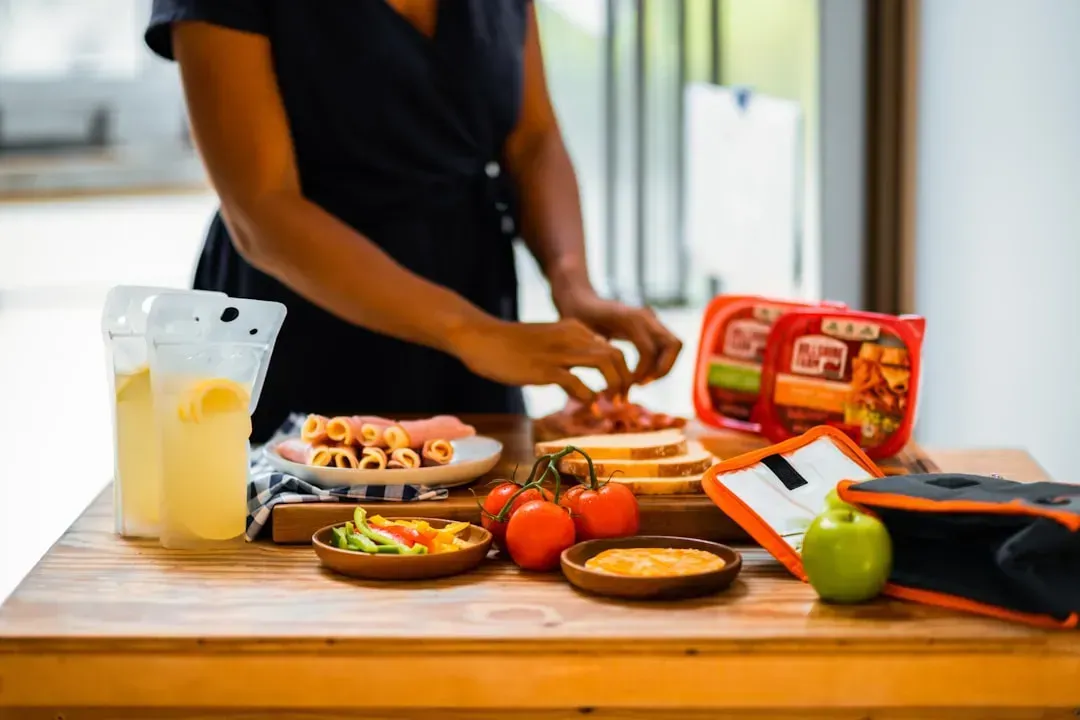 7. Bringing a "signature dish" that's actually from a meal kit or recipe app (Image Credits: Unsplash)