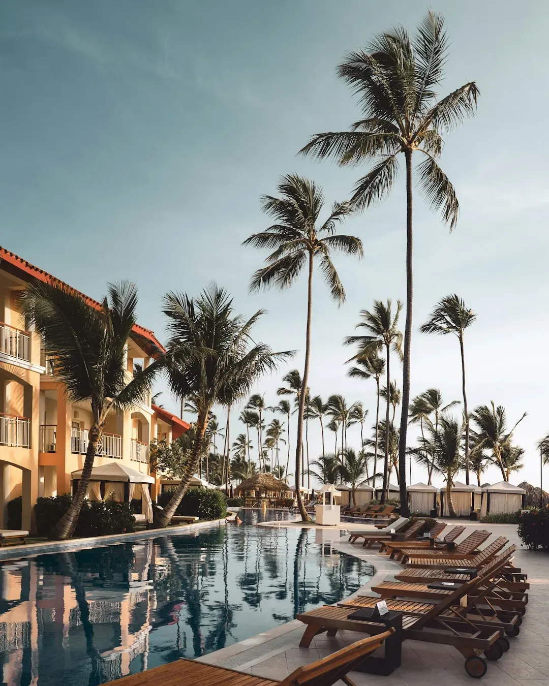 5. Waived resort or amenity fees for documented issues (Image Credits: Unsplash)