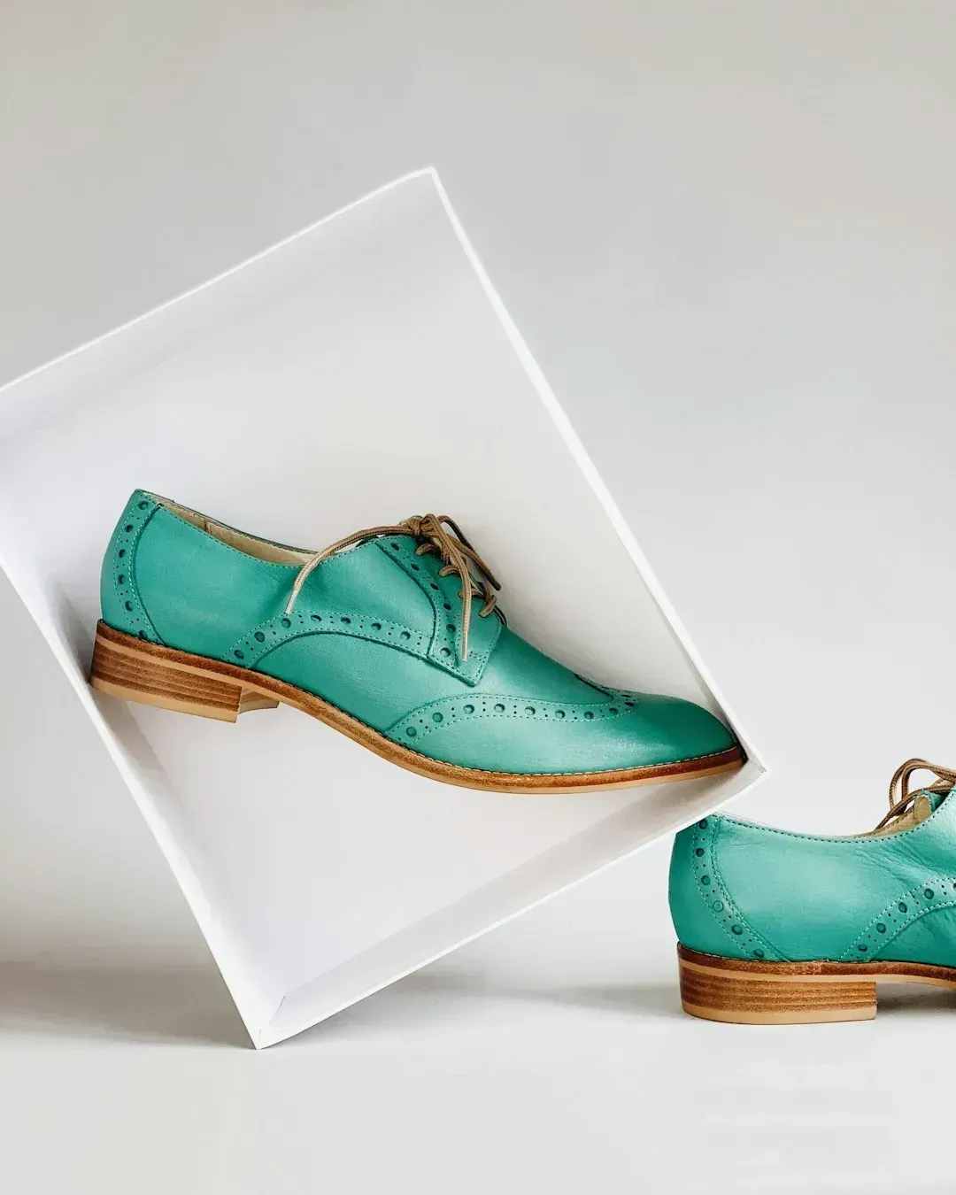 7. Bringing separate shoes for every outfit and activity (Image Credits: Unsplash)