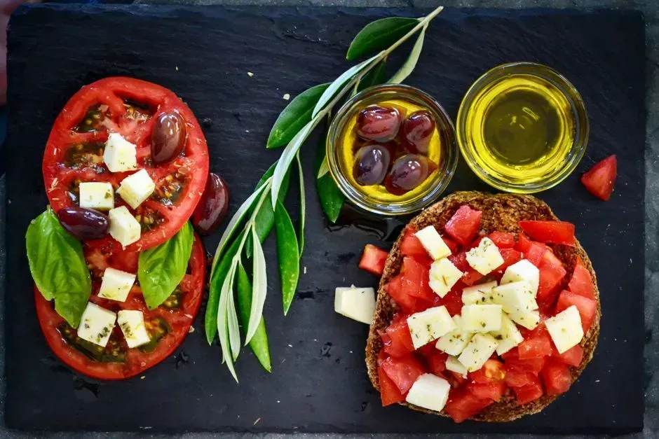 12. Greece – Mediterranean roots still hold (Image Credits: Pexels)