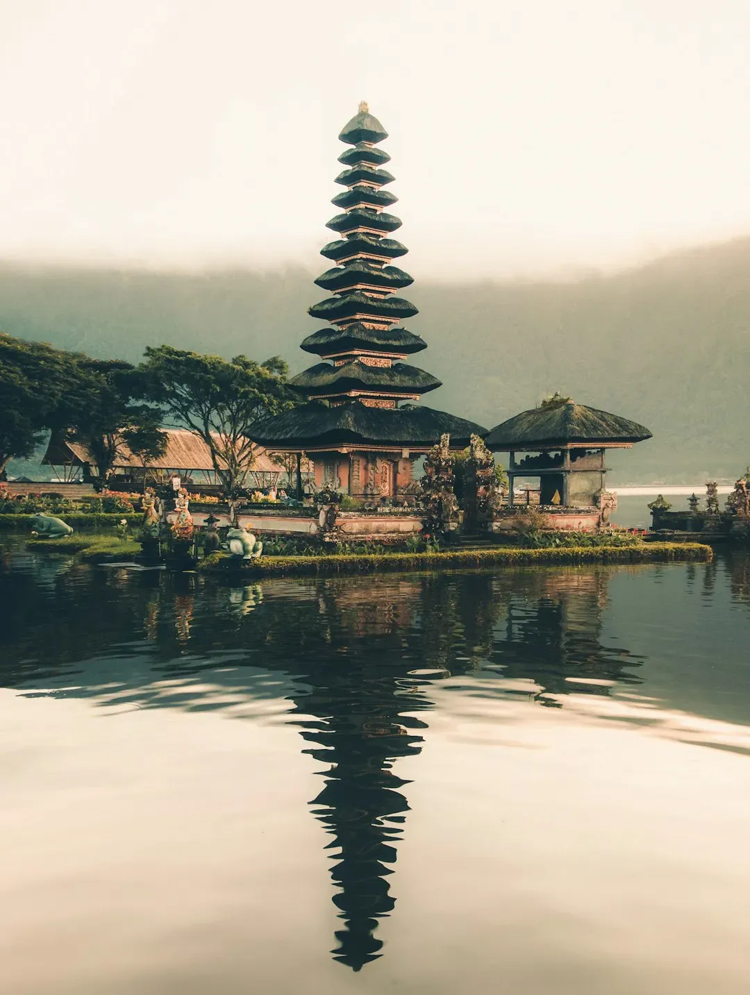 5. Indonesia (Bali): Sacred Mountains Are Now Completely Off-Limits (Image Credits: Unsplash)