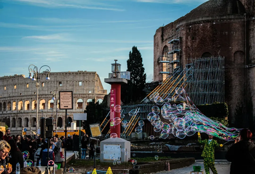 7. Souvenir stalls near the Colosseum (Image Credits: Unsplash)