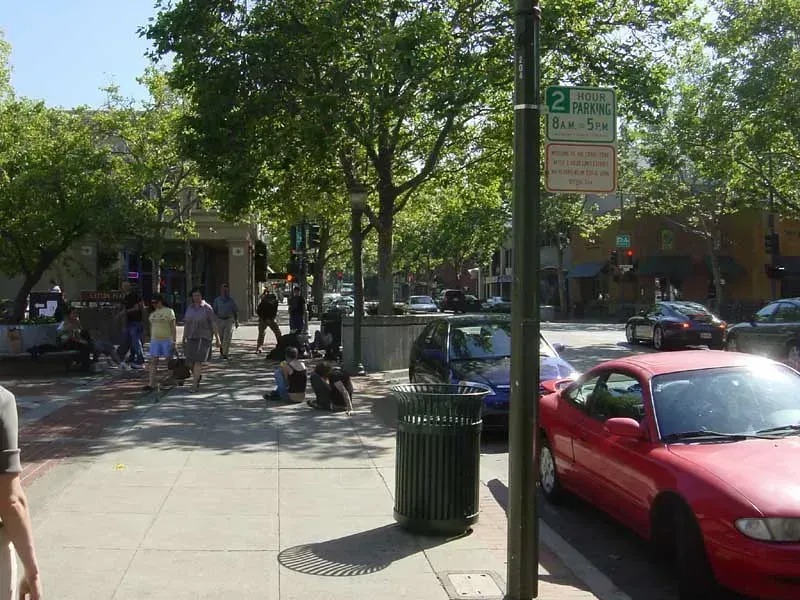 4. Downtown North, Palo Alto, California (IK's World Trip, Flickr, CC BY 2.0)