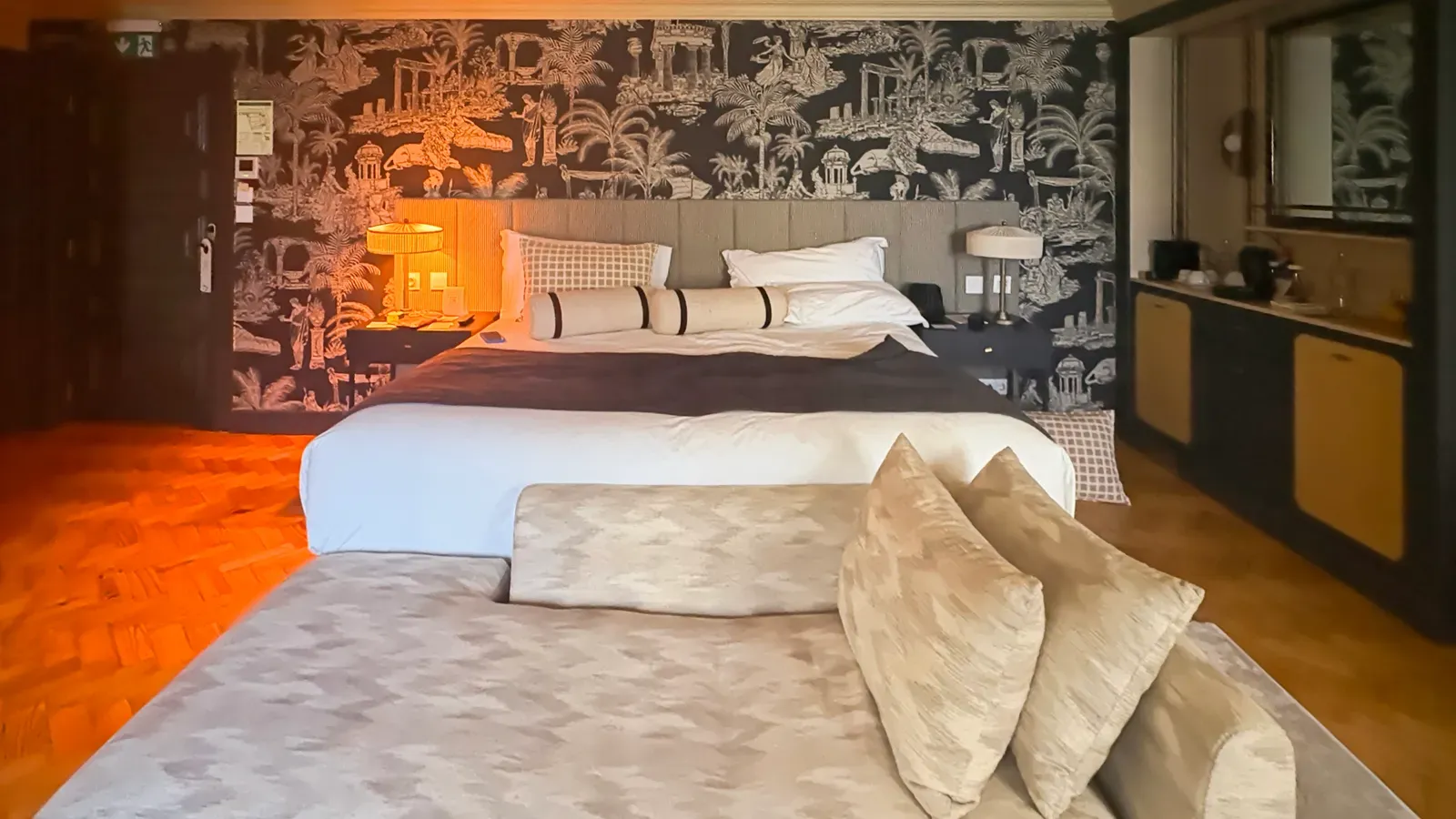 5. Bold or Permanent Wallpaper (Tropical Noir: Chic Boutique Hotel Room in Lisbon, CC BY 4.0)