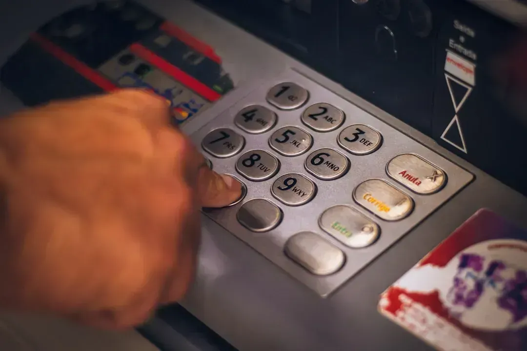 4. Out-of-network ATM withdrawals (Image Credits: Unsplash)
