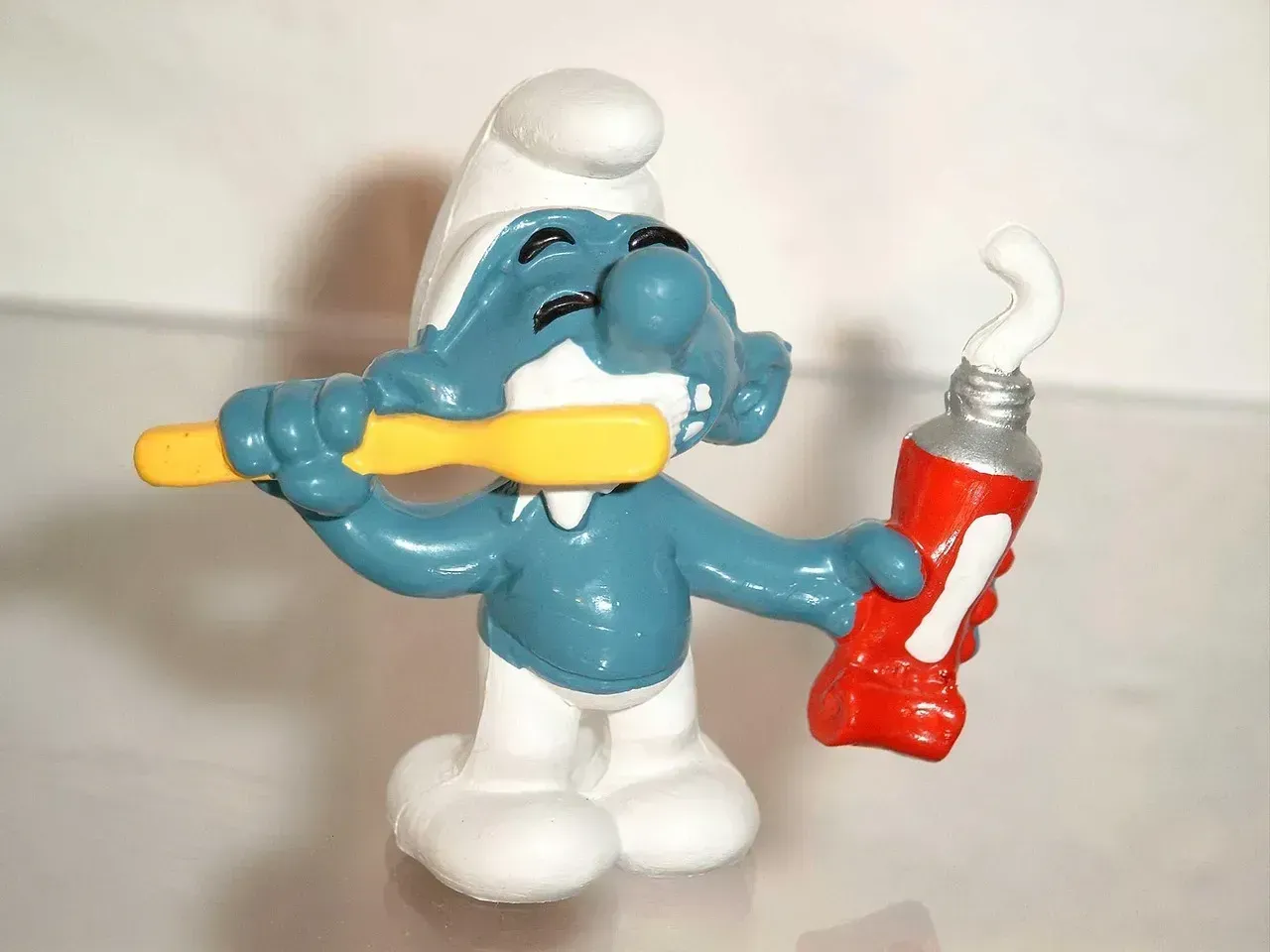 The Smurfs: The Gentle Giant That Ruled NBC (Image Credits: Pixabay)