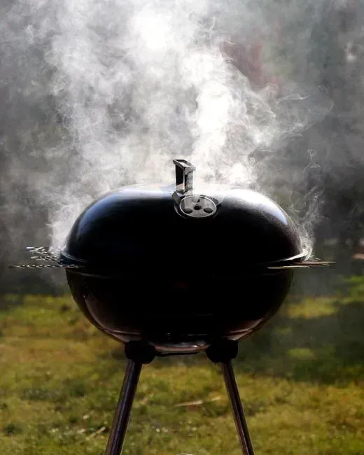 2. Opening the grill lid constantly (Image Credits: Pexels)
