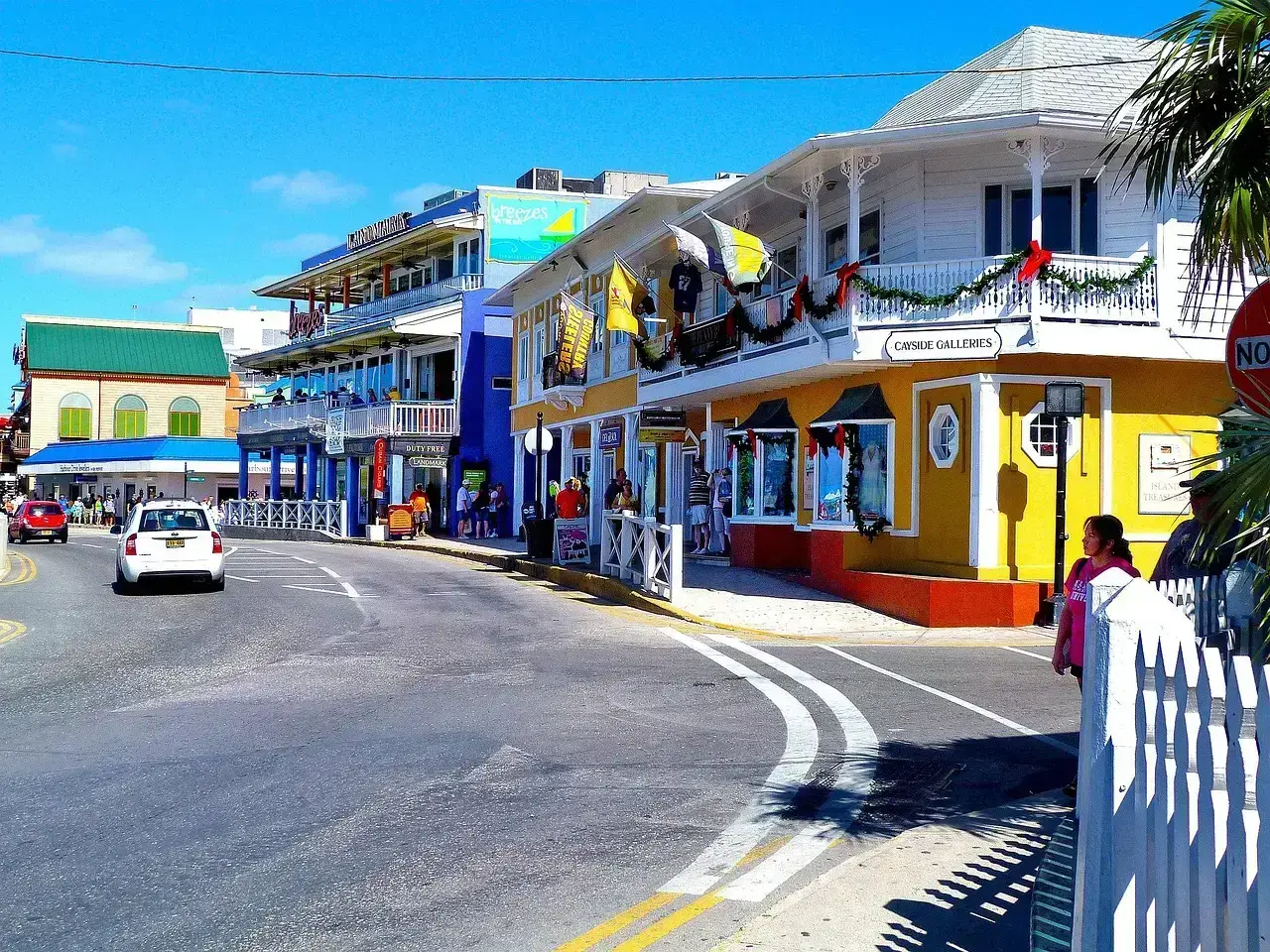 3. Cayman Islands (Image Credits: Pixabay)