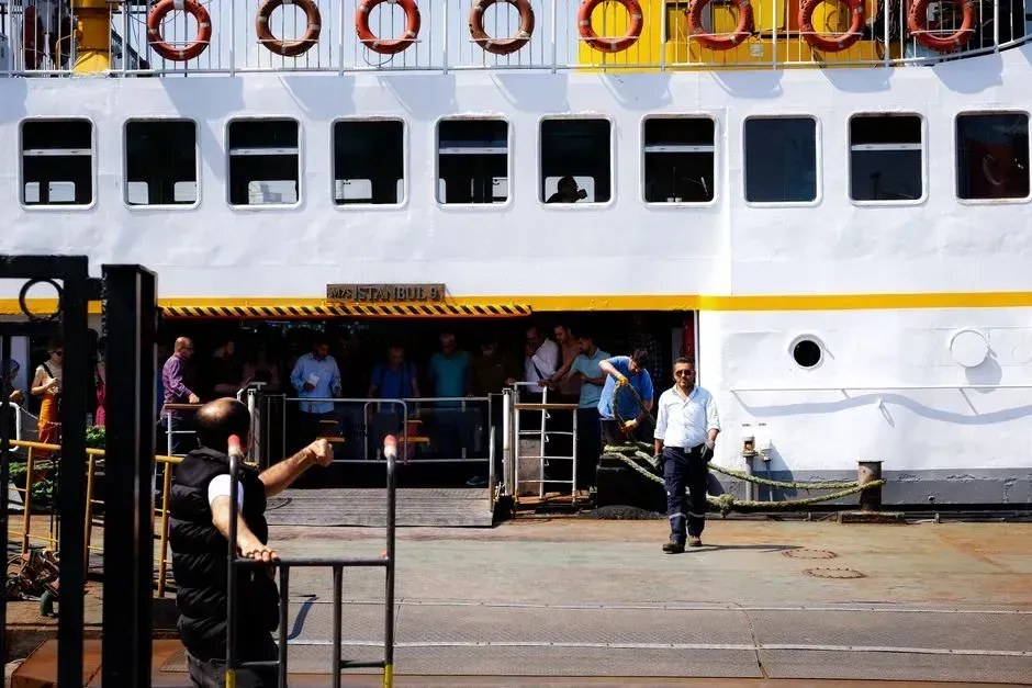 4. Ignoring the assigned disembarkation time slot (Image Credits: Pexels)