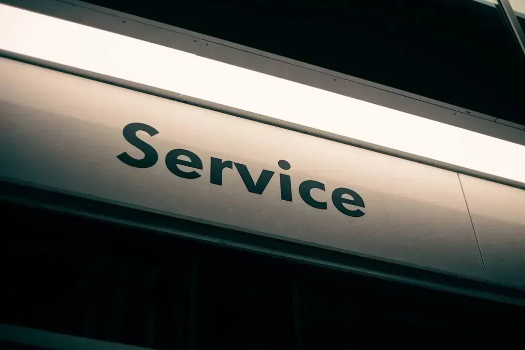 9. Inattentive or Undertrained Service (Image Credits: Unsplash)
