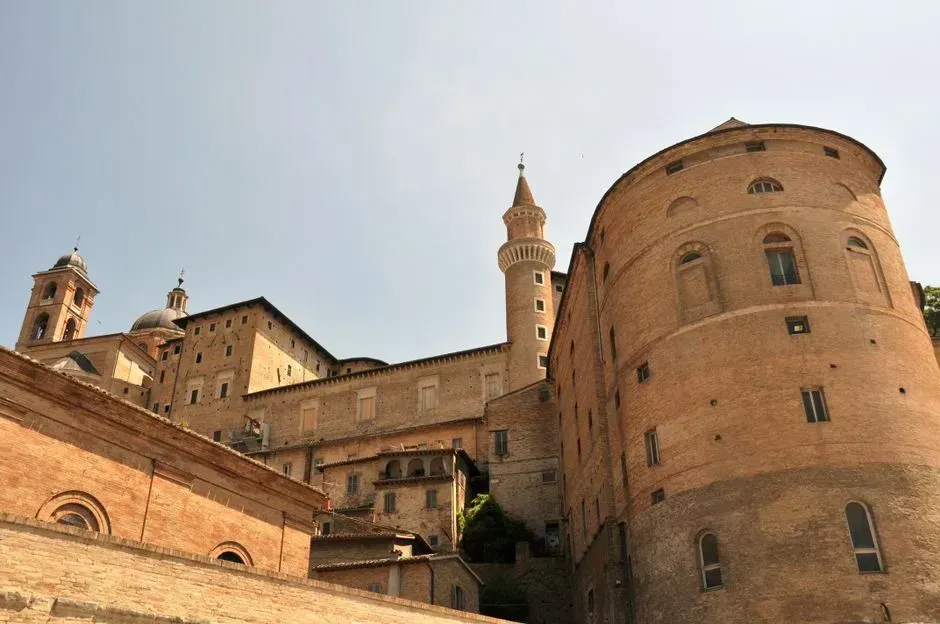 Urbino, a Renaissance Court on a Hill (Image Credits: Pexels)