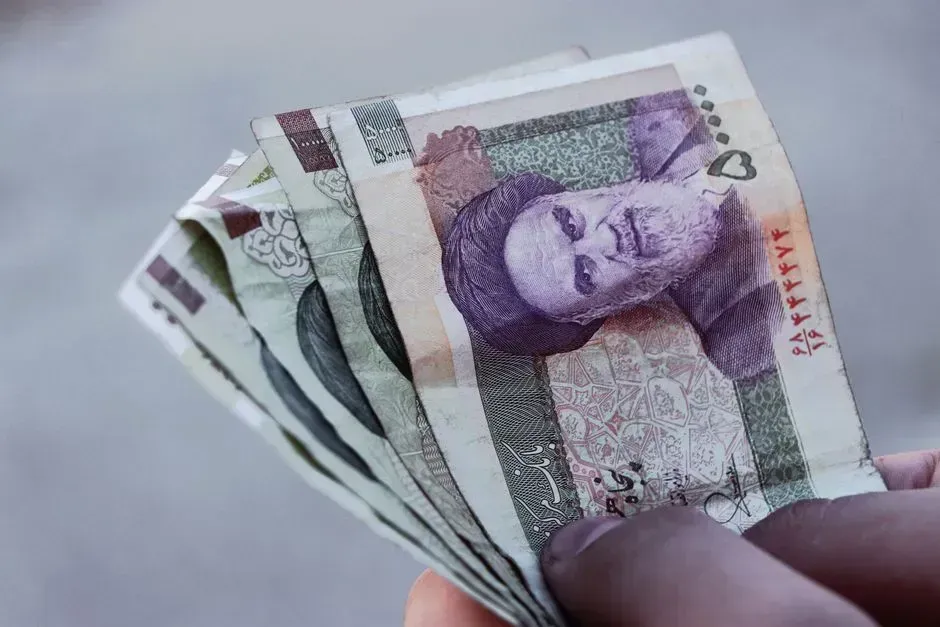 Iran: sanctions pressure baked into every price tag (Image Credits: Pexels)