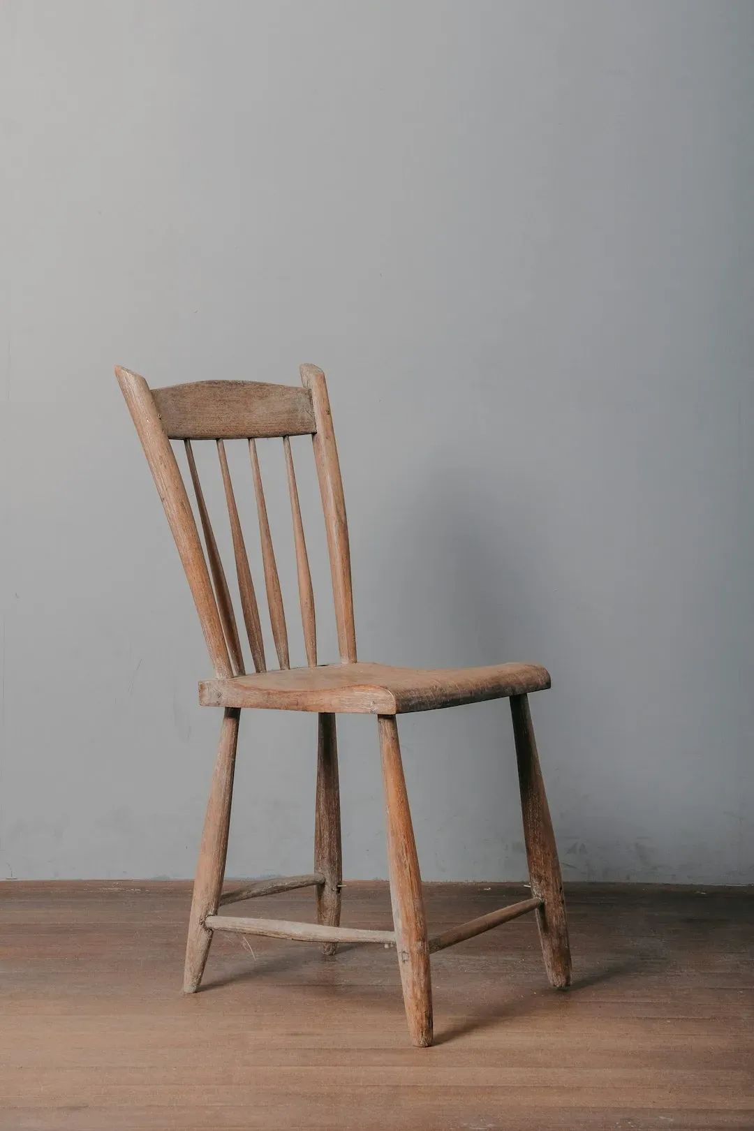 4. The Windsor Chair (Image Credits: Unsplash)