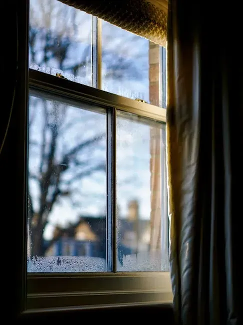 6. Air Leaks Are Silent Budget Drains (Image Credits: Pexels)