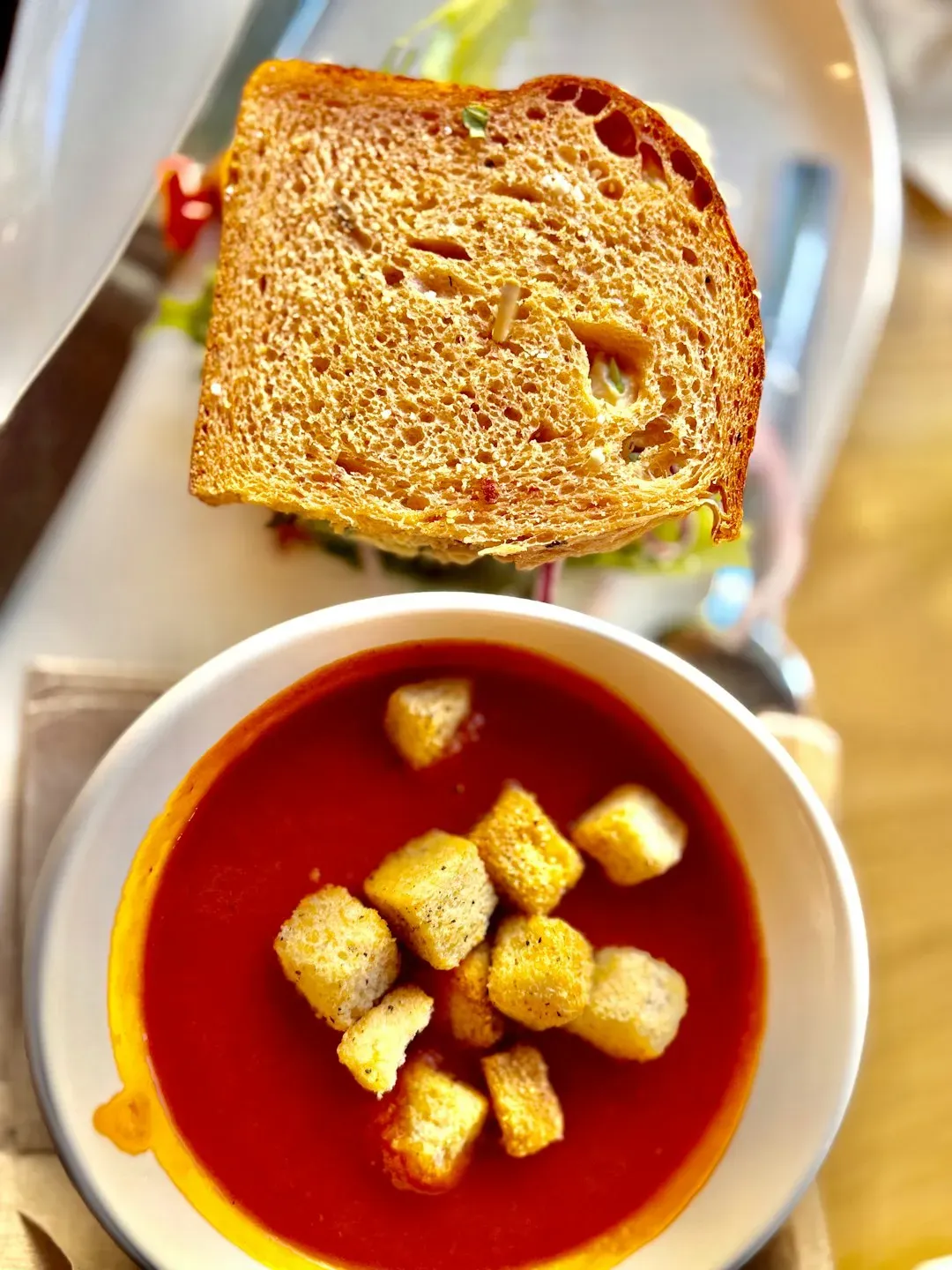 3. Supersized Combo Meals (Image Credits: Unsplash)