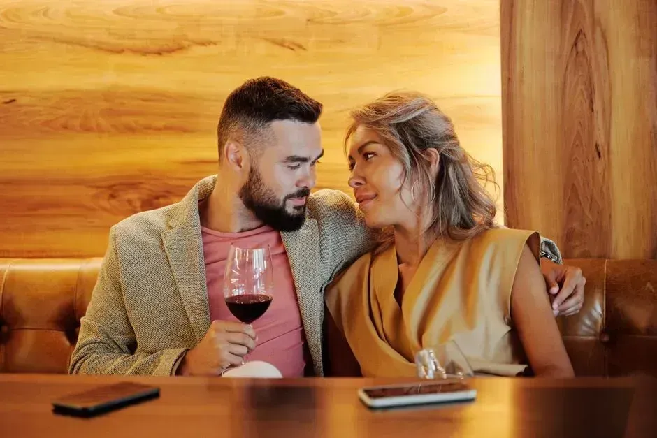3. Less Guessing About What Someone Actually Wants (Image Credits: Pexels)