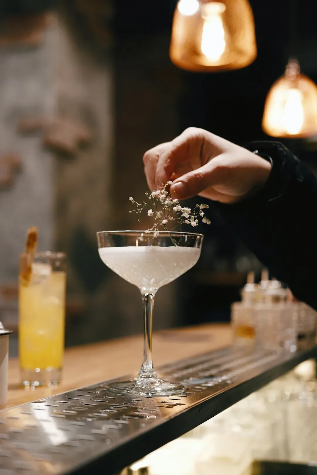 8. Asking for heavy substitutions on a classic cocktail (Image Credits: Unsplash)