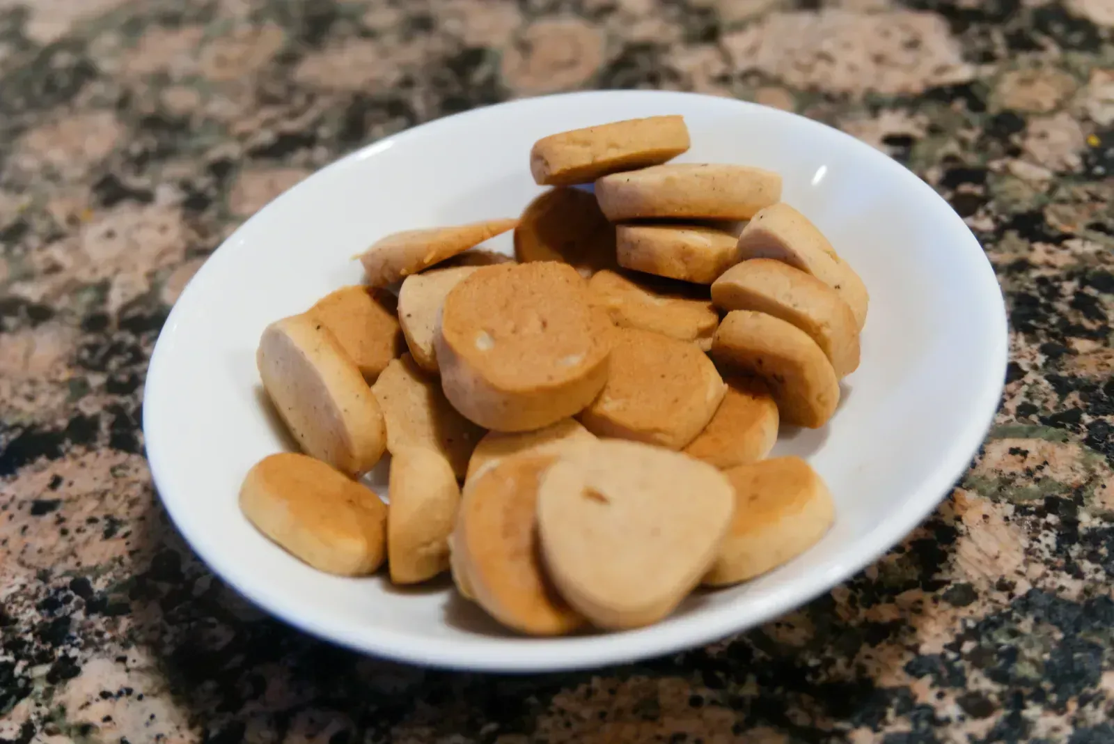 7. Peppernuts (Pfeffernüsse) (By Jim.lindstrom, CC0)