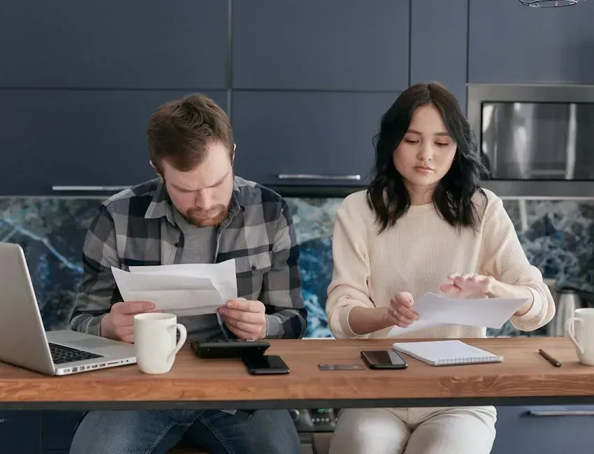 4. Money Arguments Are Almost Never Really About Money (Image Credits: Pexels)