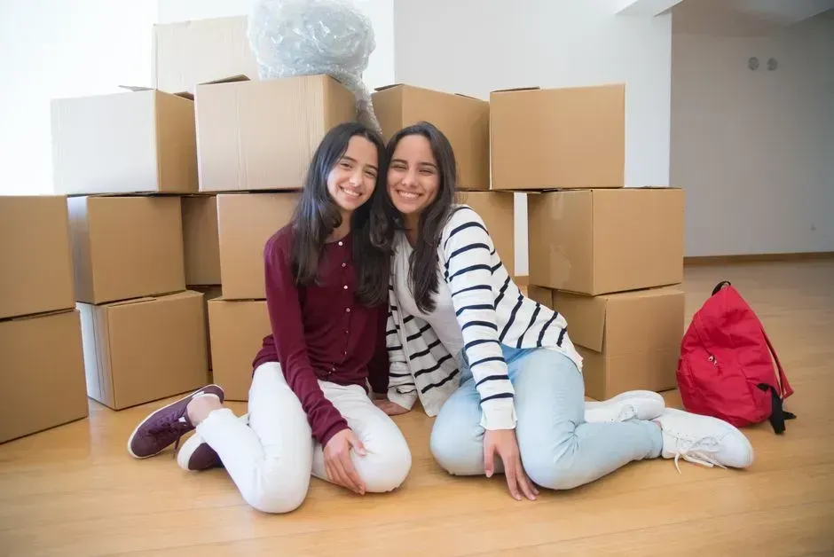 Moving Out and Living Independently in Early Adulthood (Image Credits: Pexels)