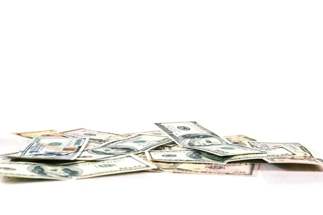5. Keeping Money Conversations Strictly Private (Image Credits: Unsplash)
