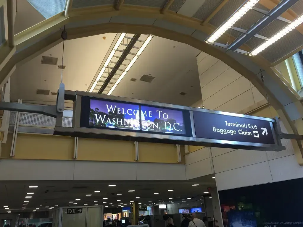 Ronald Reagan Washington National Airport (the_donald_fotos, Flickr, CC BY 2.0)