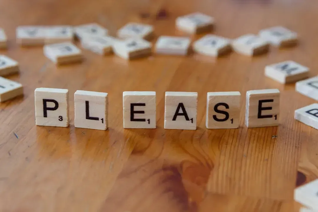 Chronic People-Pleasing and the Inability to Say No (Image Credits: Unsplash)