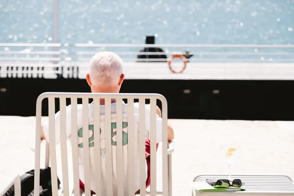 Retirement Removes the Calendar Constraint (Image Credits: Pexels)