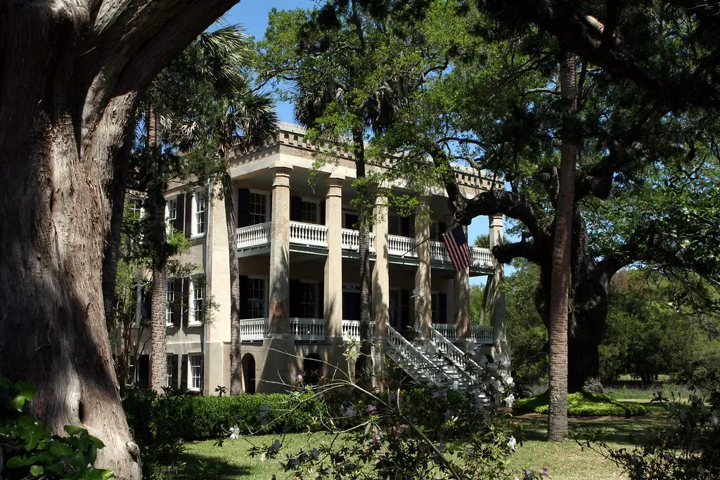 Beaufort, South Carolina: Lowcountry charm at a gentler price (anoldent, Flickr, CC BY-SA 2.0)