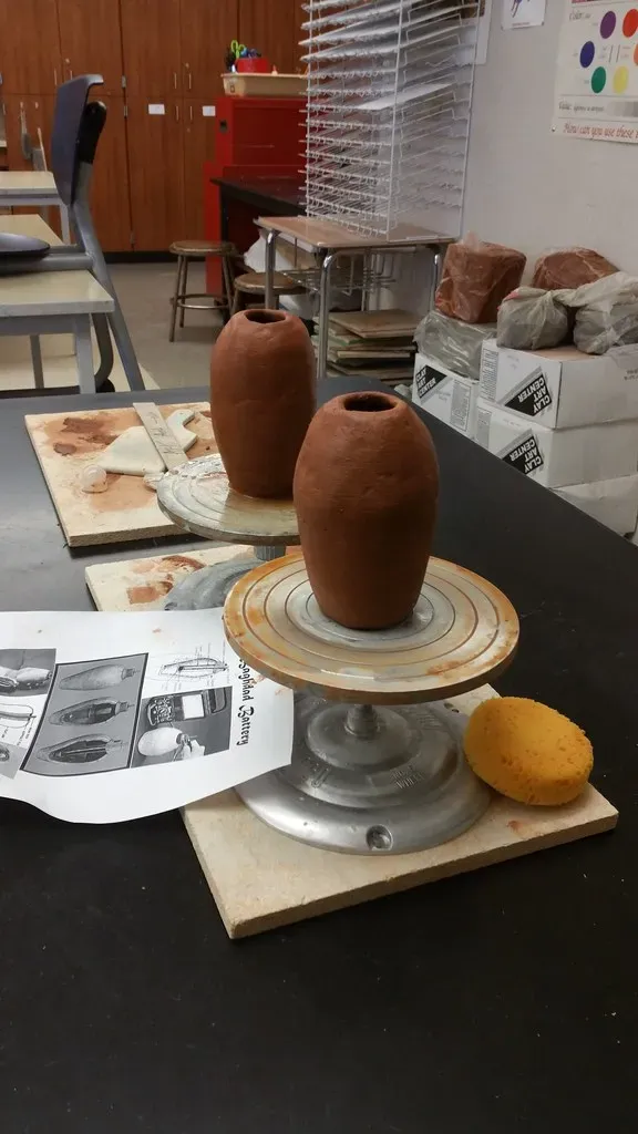 5. The Baghdad Battery - Ancient Electricity? (Boynton Art Studio, Flickr, CC BY 2.0)