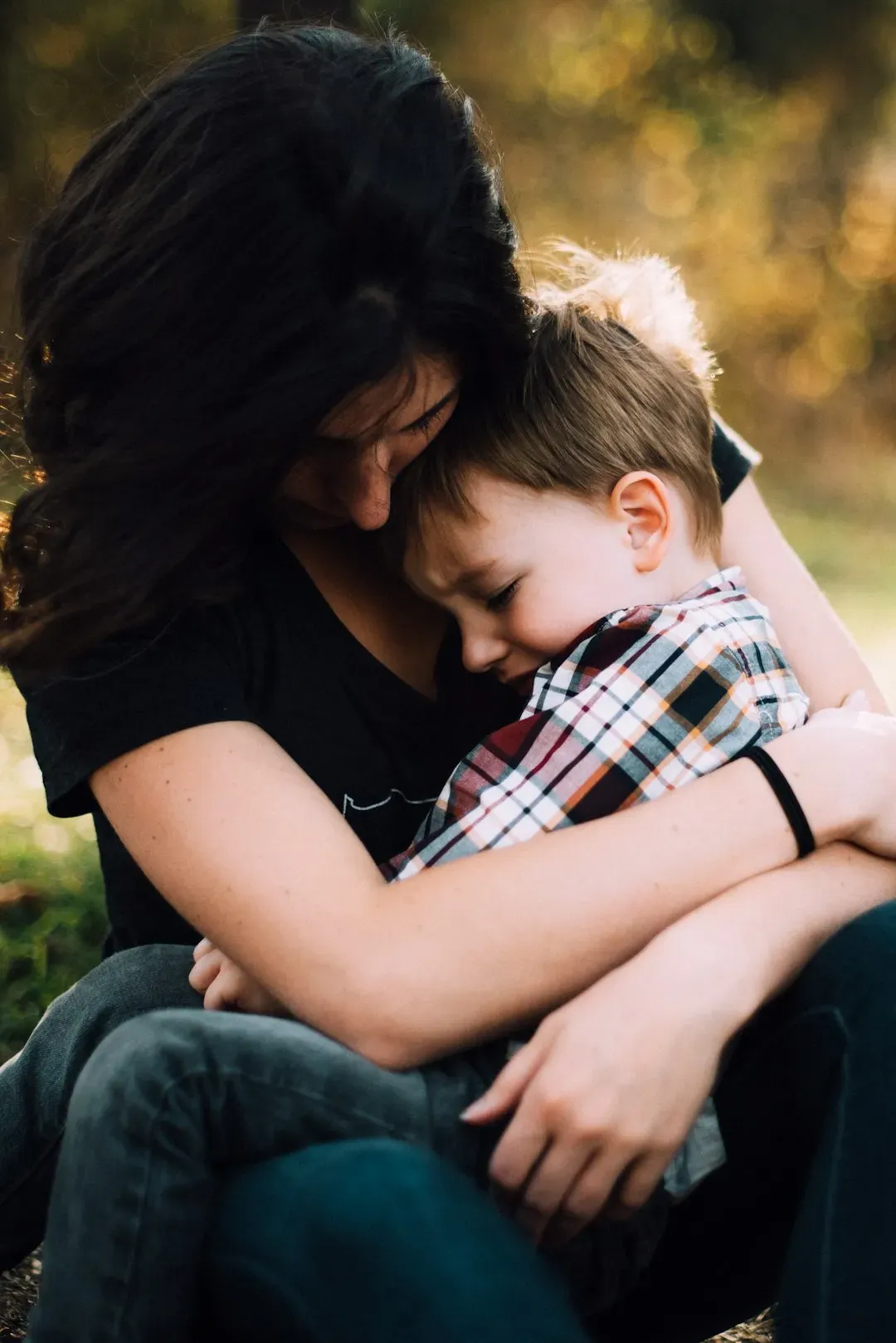 12. Parentification and Manufactured Dependency (Image Credits: Unsplash)