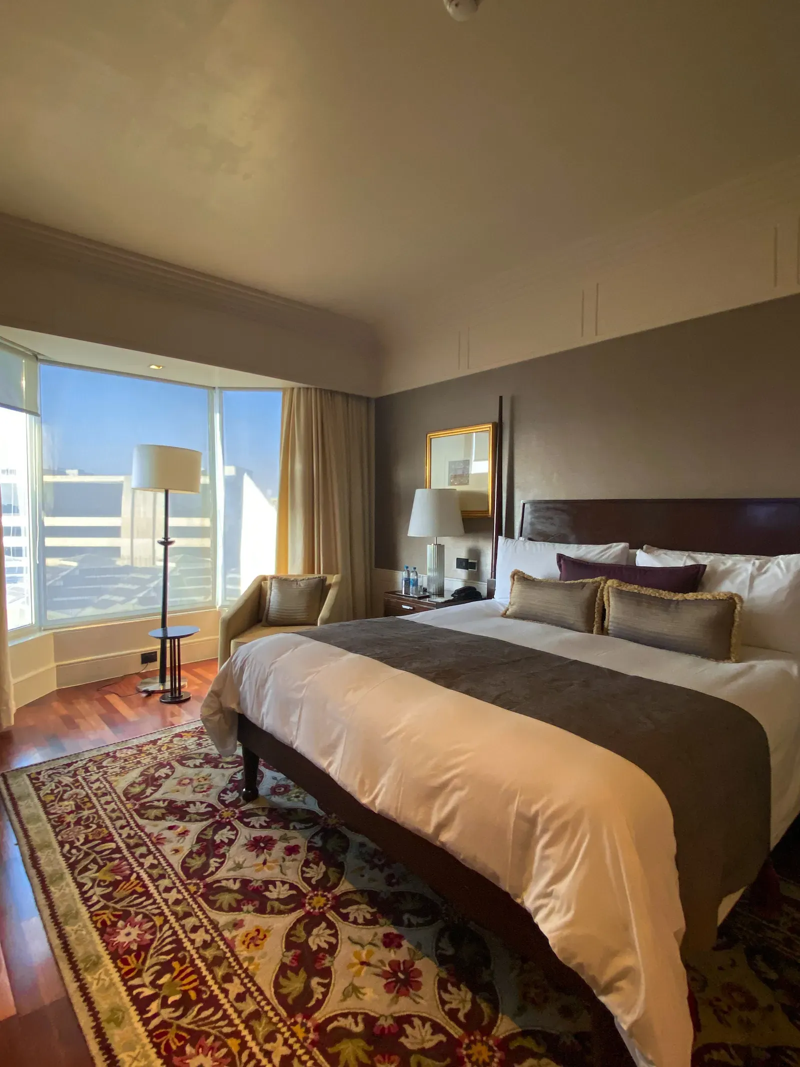 Room Size and Storage Space (Image Credits: Pexels)