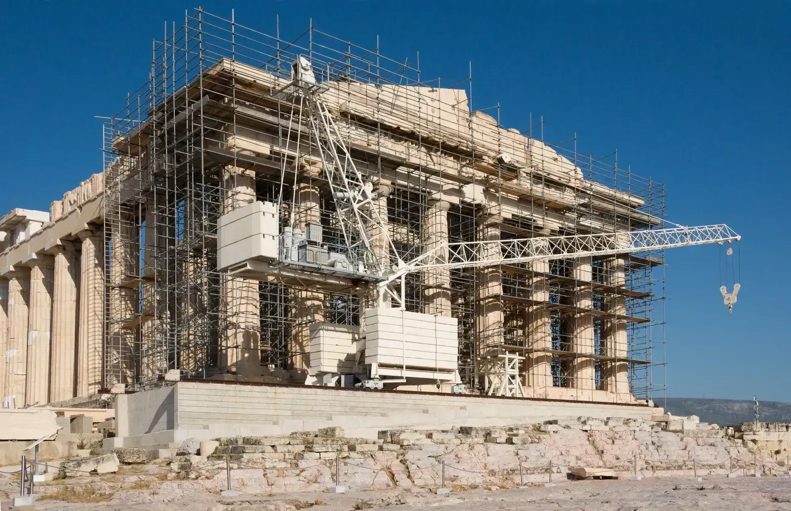 Athens and the Acropolis, Greece (By Jebulon, CC0)
