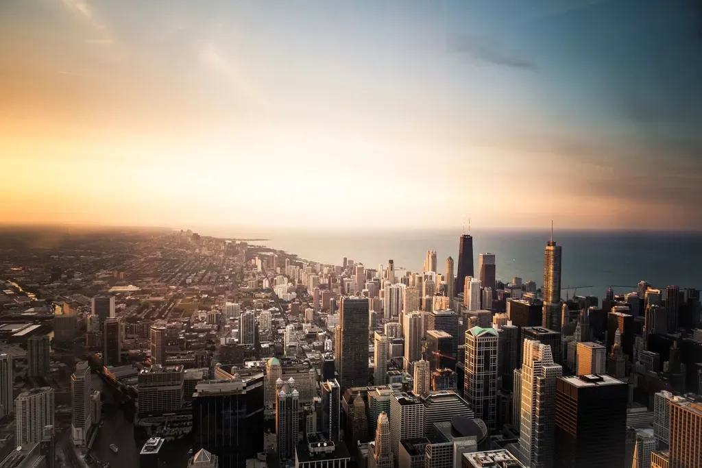 10. Chicago, Illinois (Image Credits: Rawpixel)