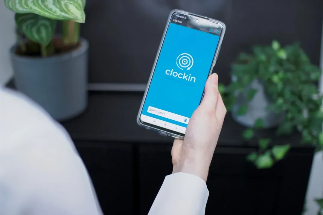 5. They skip the desk entirely using mobile check-in (Image Credits: Unsplash)