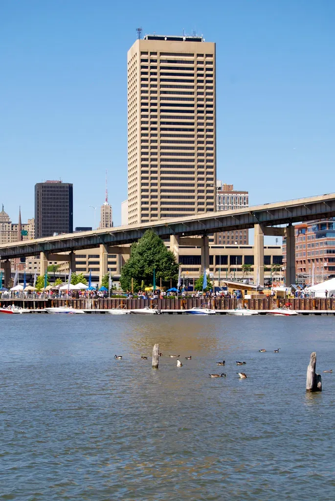 3. Buffalo, New York (nick.amoscato, Flickr, CC BY 2.0)