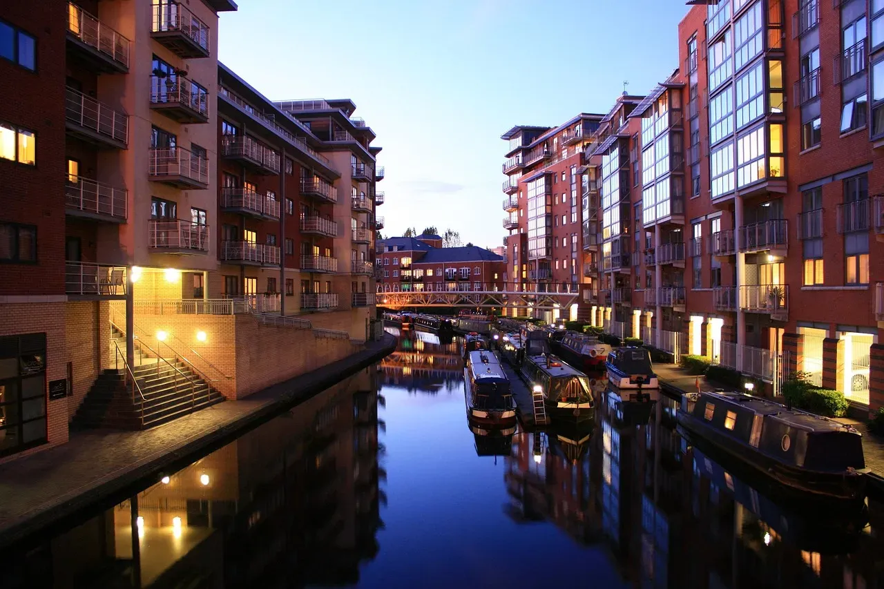 4. Birmingham, United Kingdom - Britain's Second City, Second Biggest Problem (Image Credits: Pixabay)