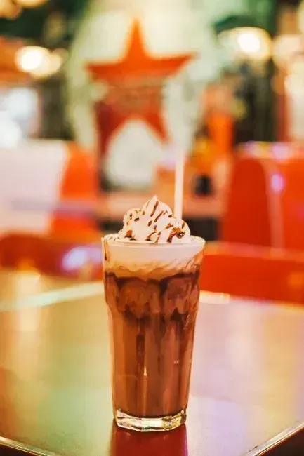 5. Going to the Soda Fountain or Diner (Image Credits: Pexels)