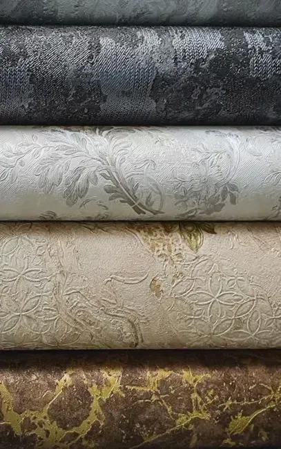 5. Bold Wallpaper and Heavy Wall Texture (Image Credits: Pexels)