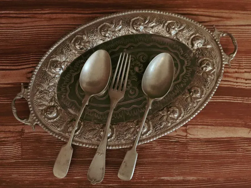 Sterling Silver Flatware (Image Credits: Pexels)