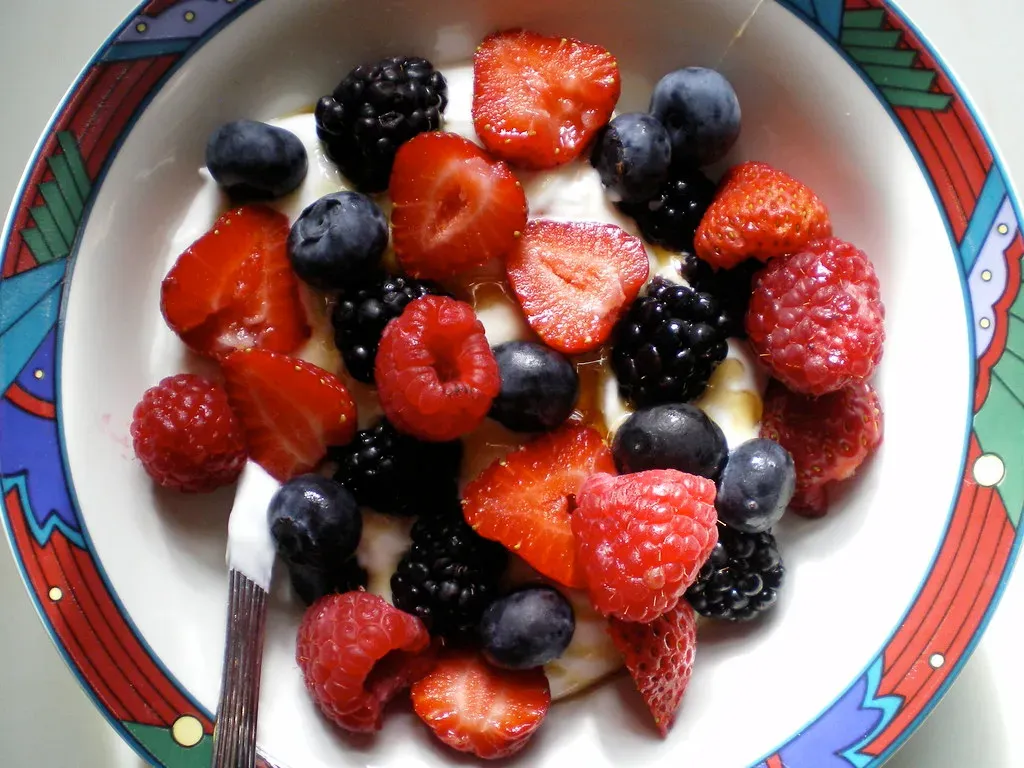 1. Greek yogurt bowl with nuts and berries (Average Jane, Flickr, CC BY 2.0)