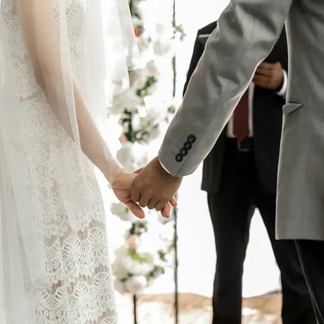 AI generated vows, speeches, and even a digital toast (Image Credits: Unsplash)