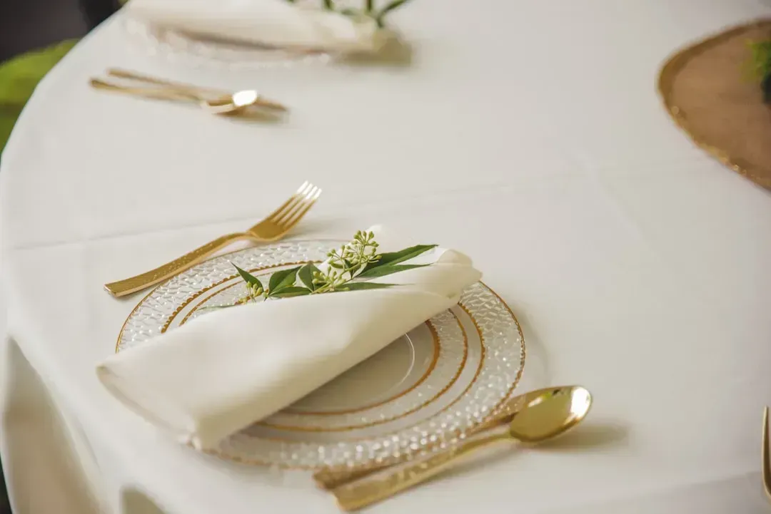 The Strict Placement of Every Piece of Cutlery (Image Credits: Unsplash)