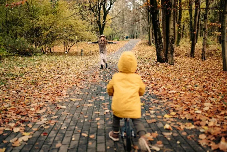 6. Pushing kids outside all day with minimal supervision (Image Credits: Pexels)