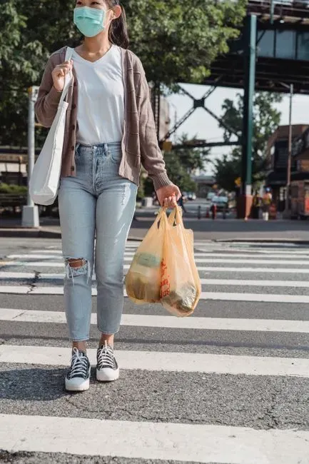 7. The money went somewhere new, and stores kept most of it (Image Credits: Pexels)