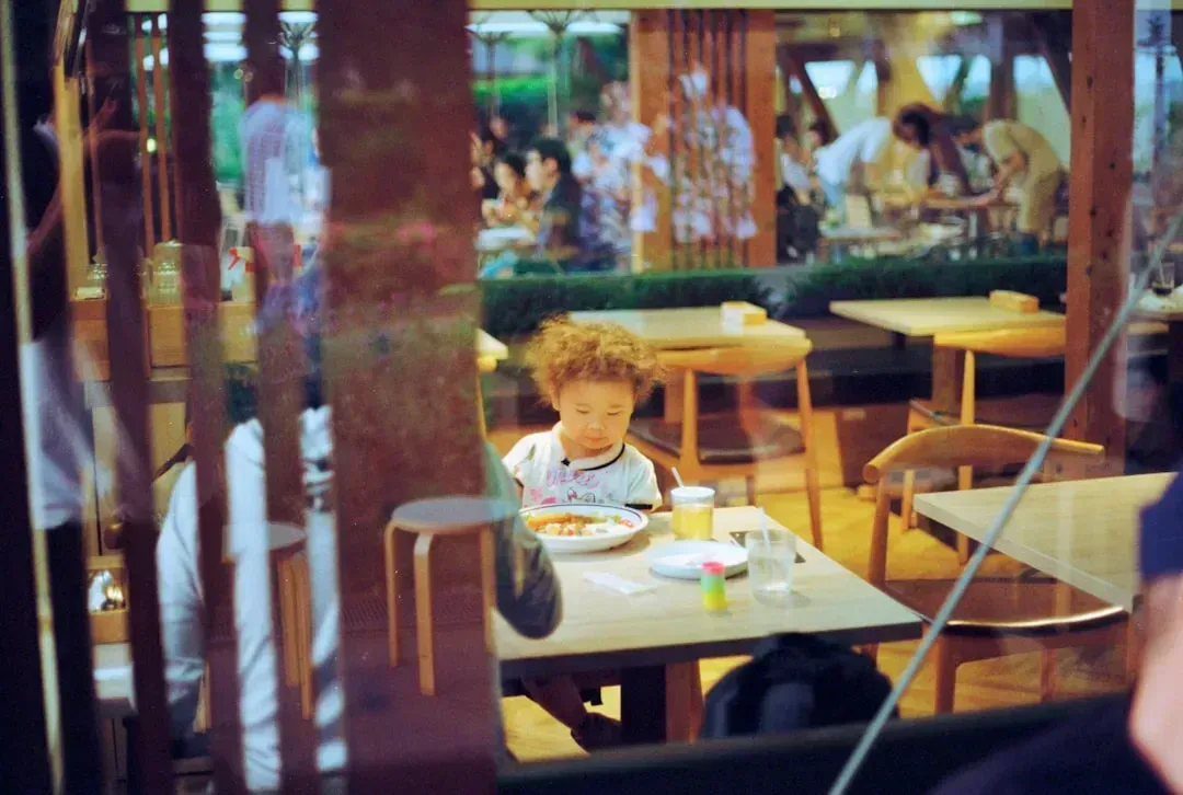 9. Letting Kids Run Wild Around Other Tables (Image Credits: Unsplash)