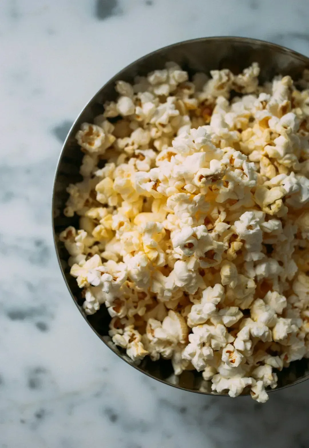 Air-popped popcorn (Image Credits: Unsplash)