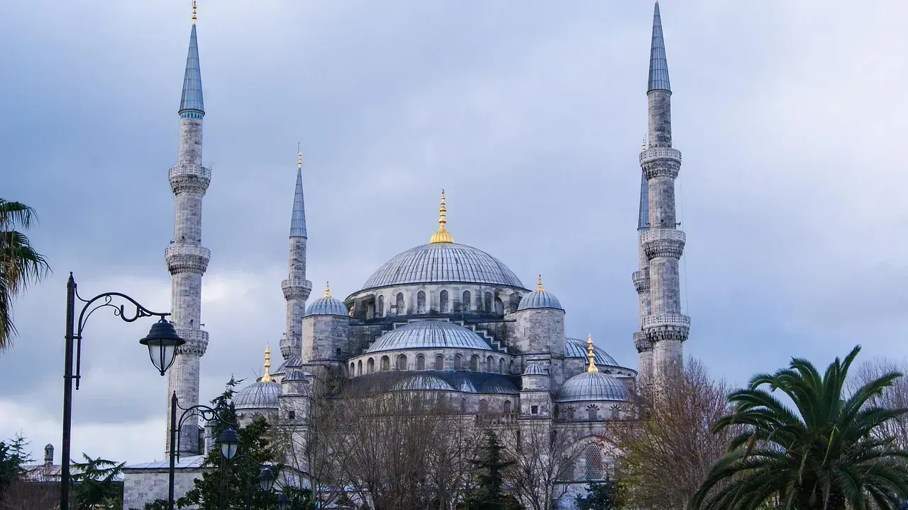 Turkey: Scale That Breaks the Experience (Image Credits: Pixabay)